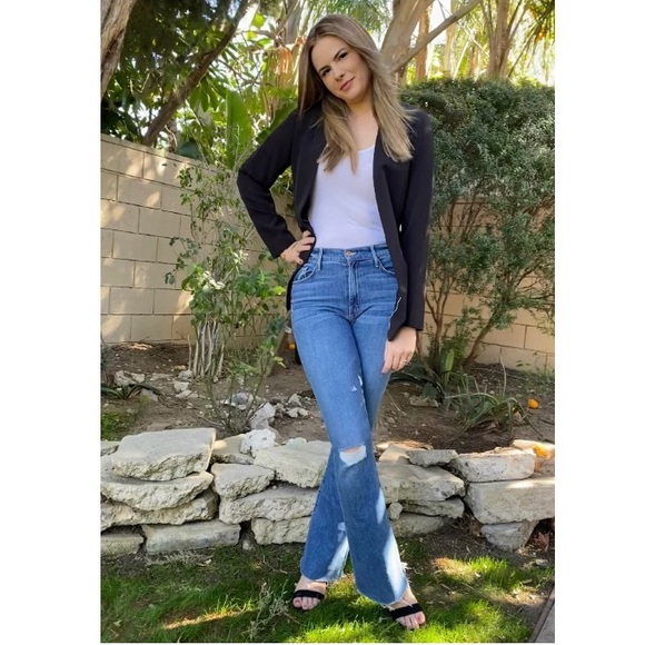 Meet your Posher, Nicolette - Picture 5 of 5